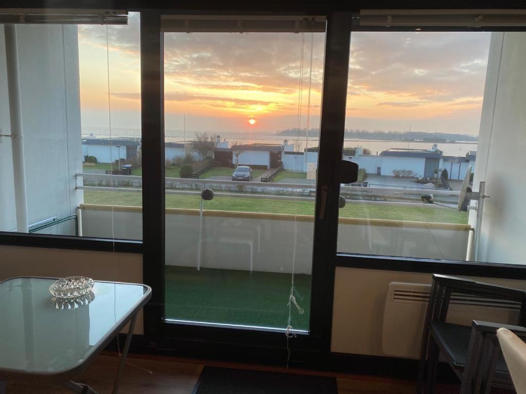 Appartement Mit Balkon Und Meerblick Fehmarn Exterior foto